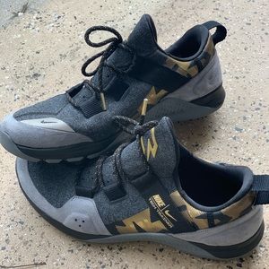 Nike Tech Trainer Men’s Tennis Shoes